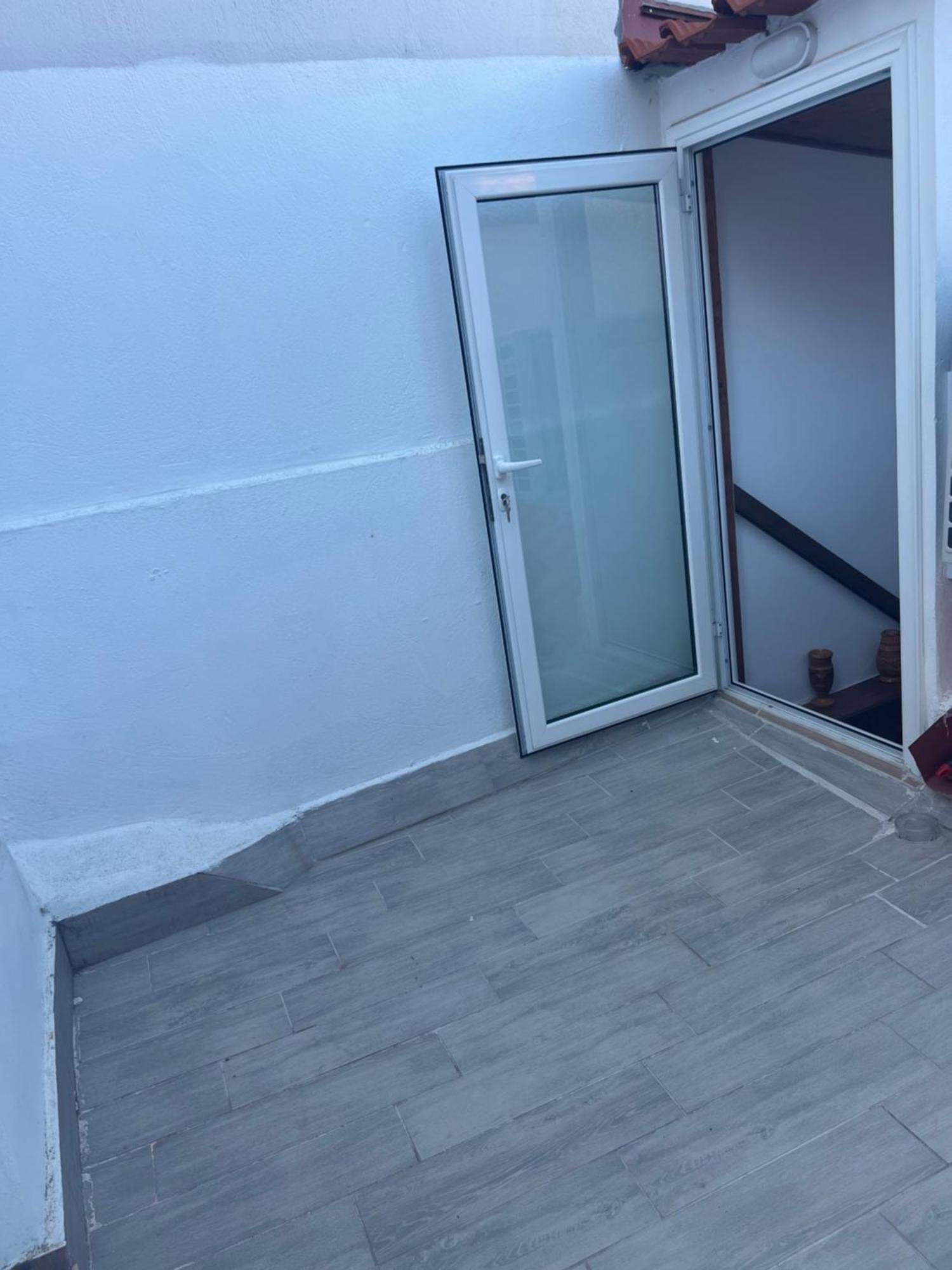 Charming House Apartment โปกราเดซ ภายนอก รูปภาพ